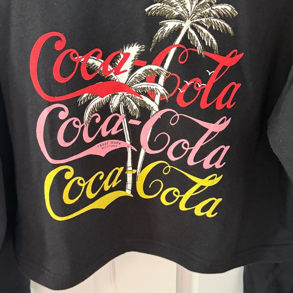 Maaji Coca Cola Horizon Pop Kentia Pull Over Size Medium NWT - Picture 9 of 11